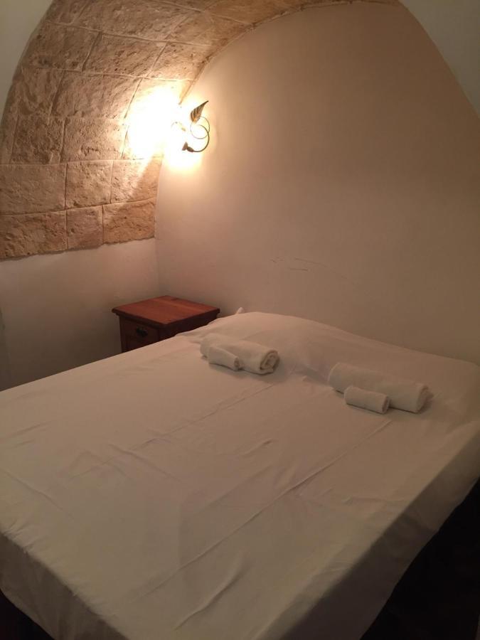 Nice Apartments 100M To Sea Монополи Екстериор снимка